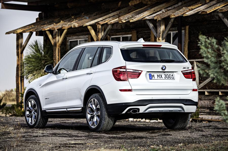  BMW X3 xDrive 2.0d 2014 года  (фото 2 из 28)